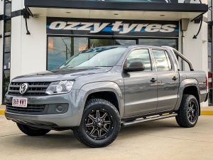 Volkswagen amarok on hussla stealth gloss black milled2